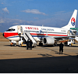 伊春林都机场货运航空快运业稳步发展的原因是什么？